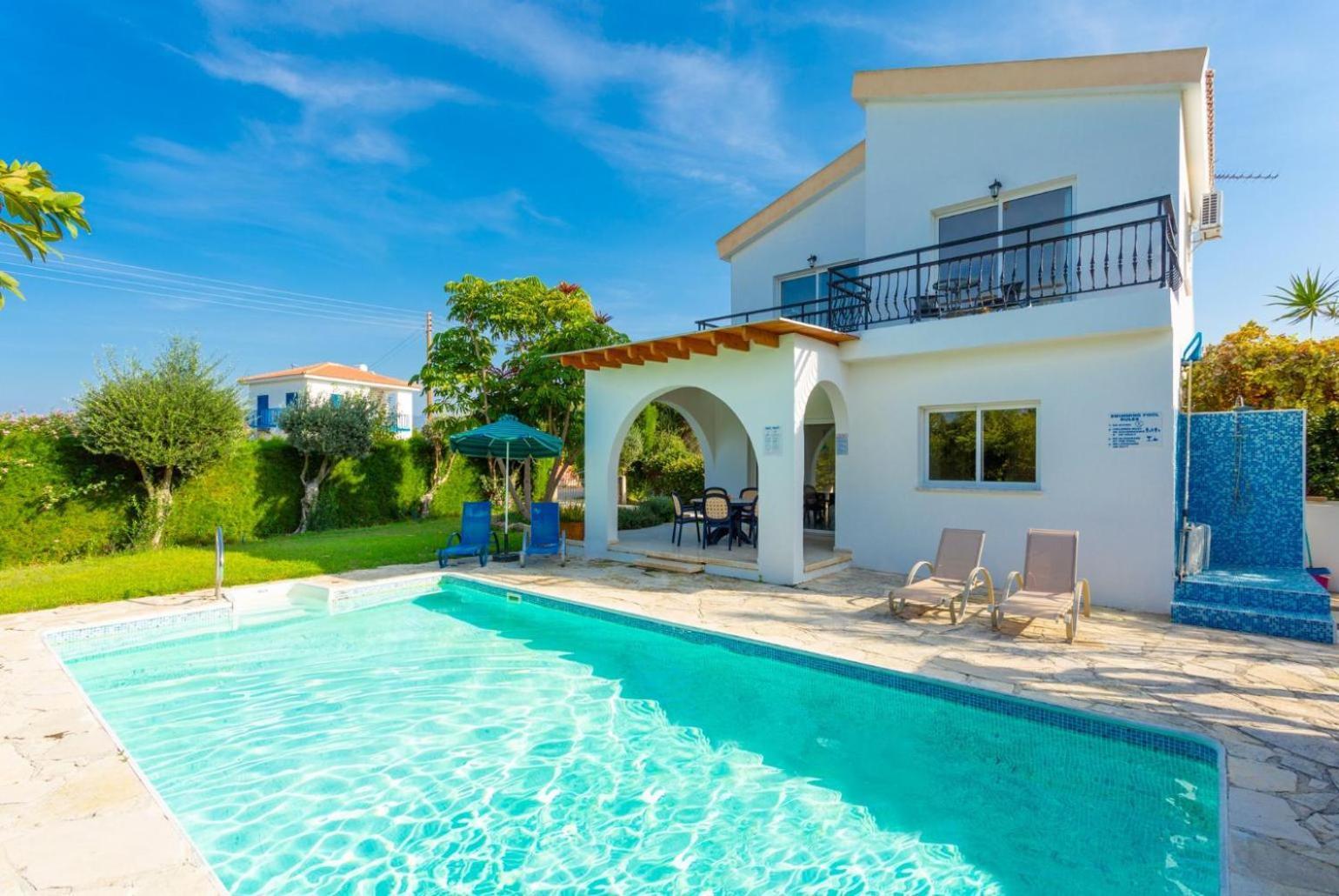 Sun Beach Villa Tria Polis Kültér fotó